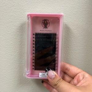 Beauty by Aidana Black .07 D curl 14mm lashes